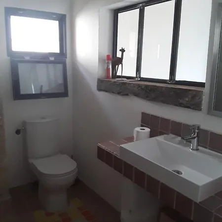 299 Bigaroux Guest house