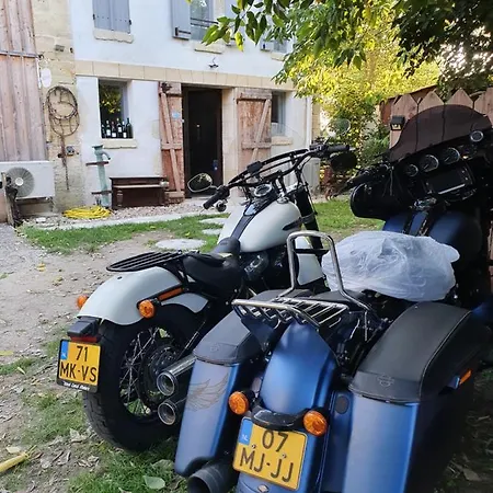 Casa de hóspedes 299 Bigaroux